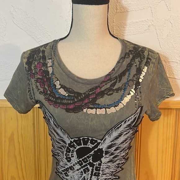 NWT Christian Audigier Spirit Beads Crew Neck Tee Sz-M - Picture 2 of 9